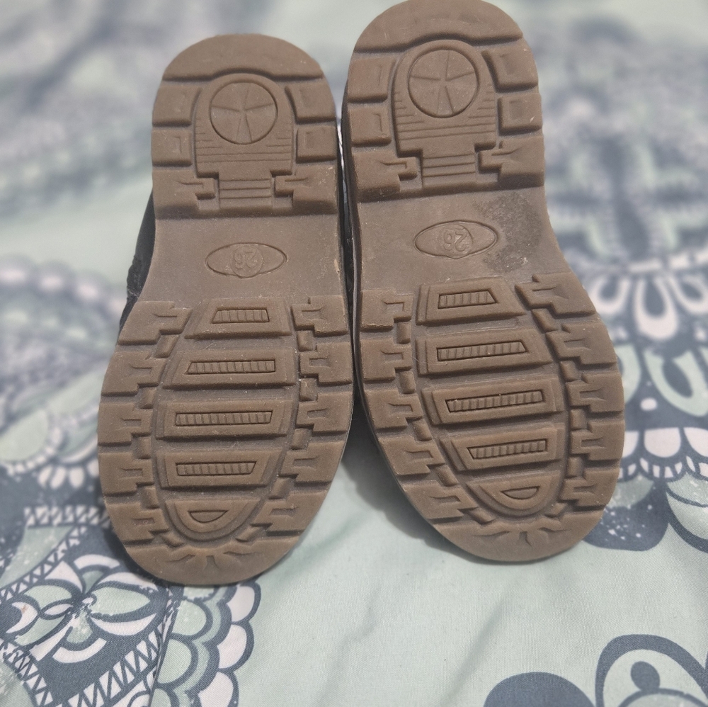 Black Kids Boots - Size 9/9.5 - Picture 3 of 4